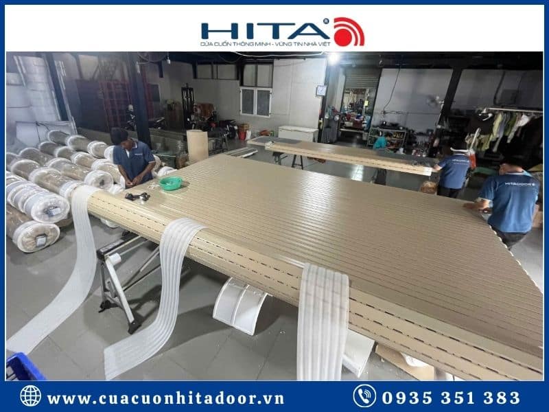 Cửa cuốn sản xuất tại xưởng Hitadoor